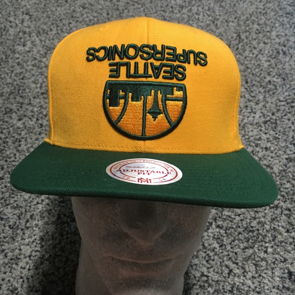EUC Seattle Supersonics Snapback classic green & yellow logo flipped nostalgia